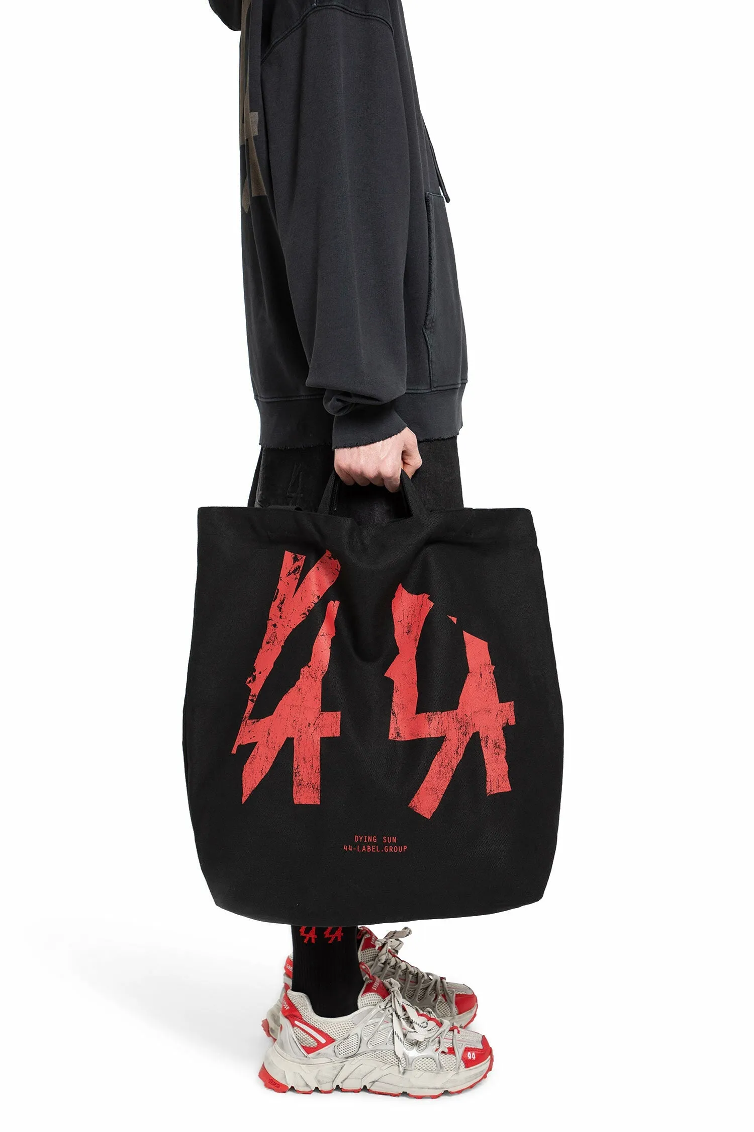 44 LABEL GROUP MAN BLACK TOTE BAGS