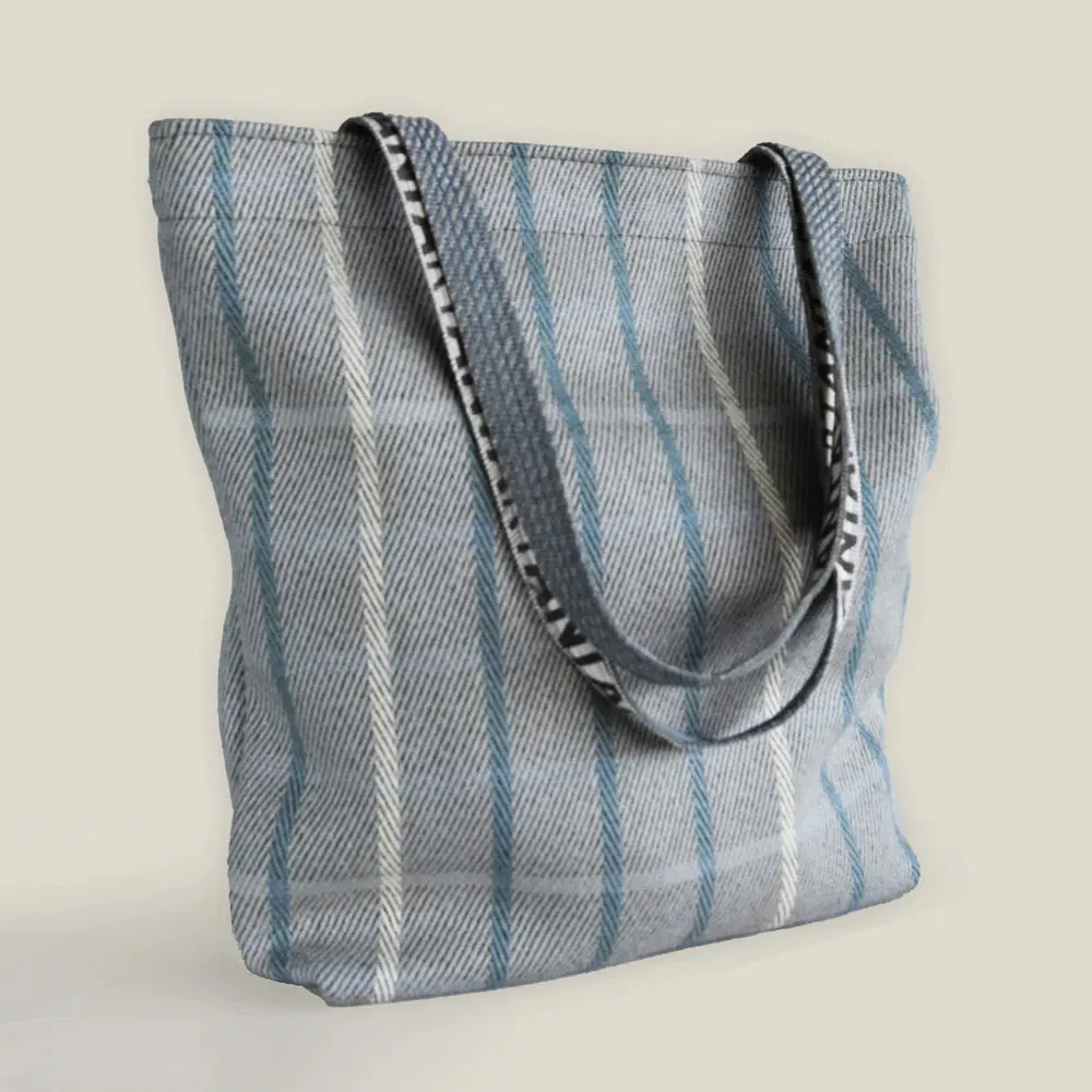 Caithness Carpet Bag