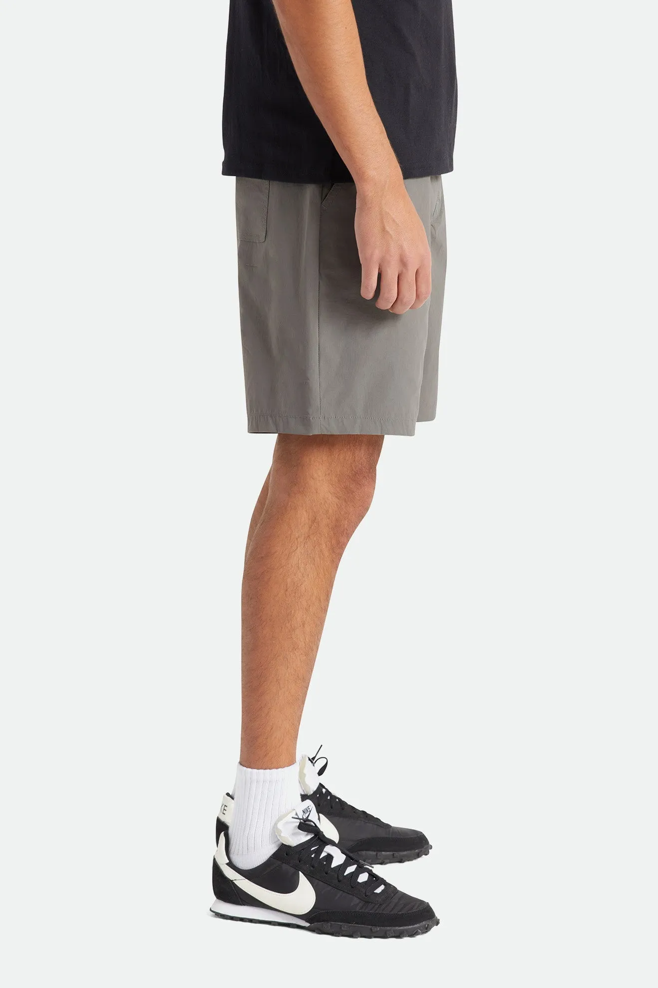 Steady Cinch Utility Short - Pebble